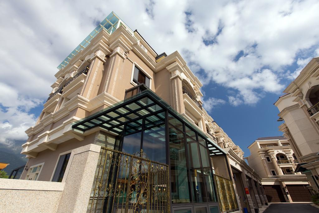 Creekside No.22 B&B Jiali Экстерьер фото