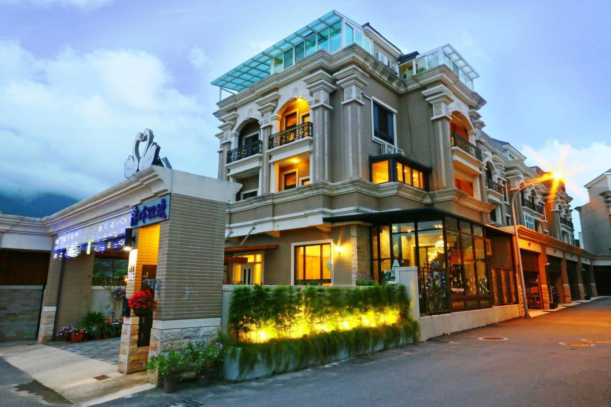 Creekside No.22 B&B Jiali Экстерьер фото